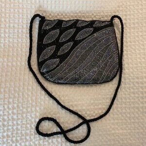 Vintage Hand-Beaded Black & Silver Sequin Evening Bag - 1980s Art Deco Style